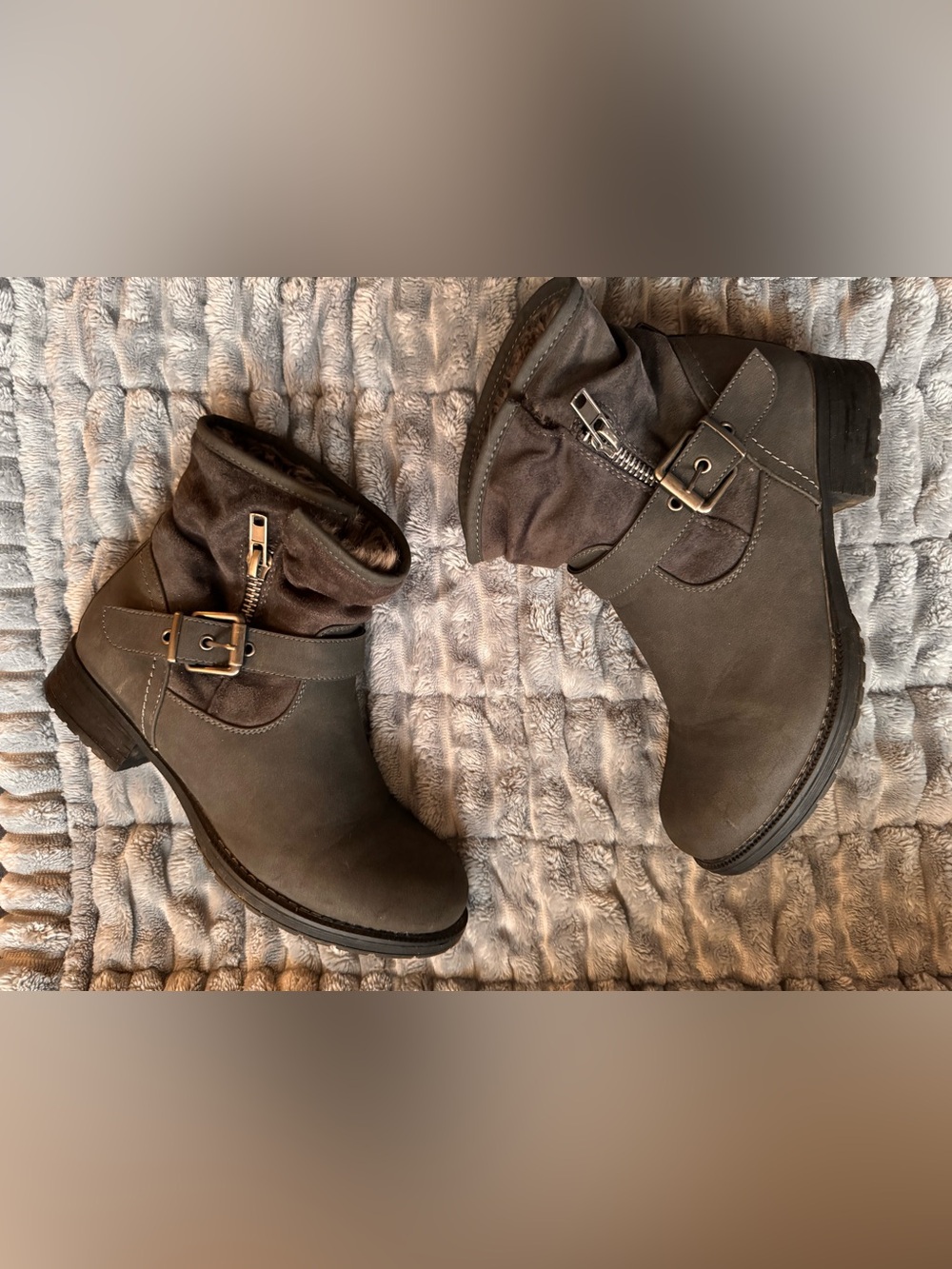 Global Win Women's Dark Gray Ankle Boots with Buckle & Zipper